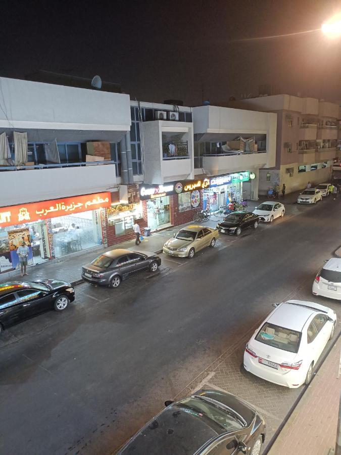Hostel Omar Vacation Dubaj Zewnętrze zdjęcie