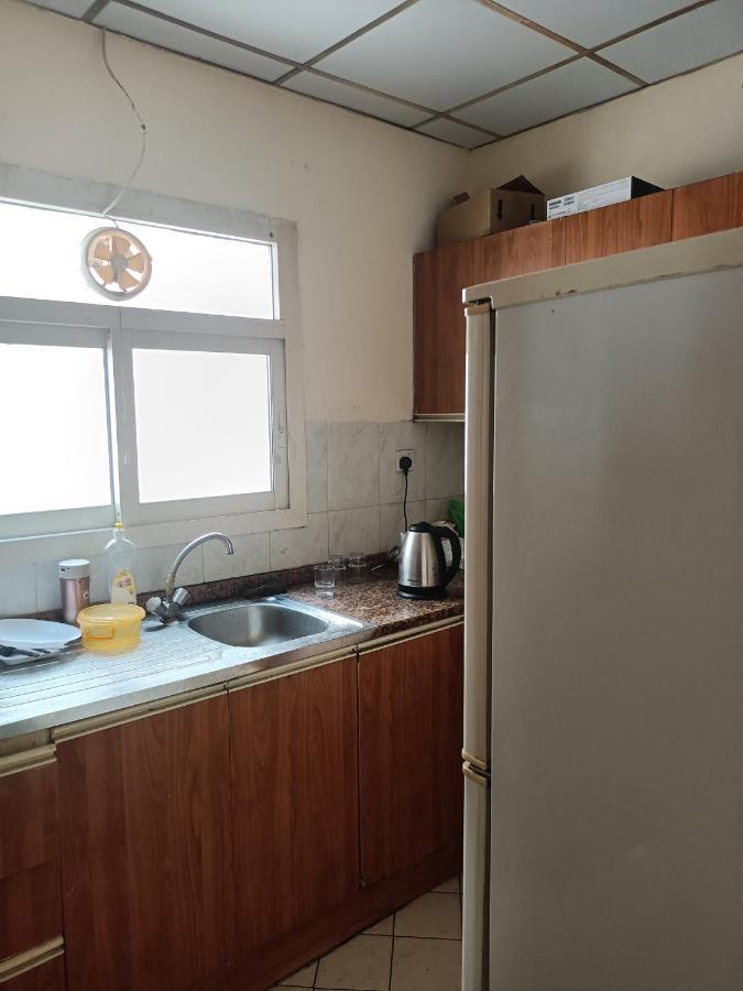 Hostel Omar Vacation Dubaj Zewnętrze zdjęcie